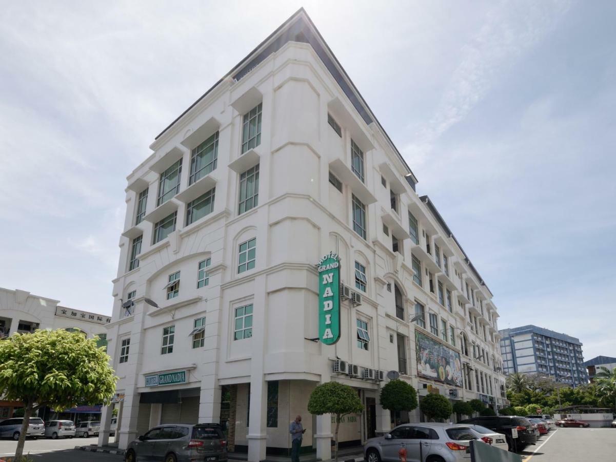 Oyo 892 Hotel Grand Nadia Labuan Ngoại thất bức ảnh